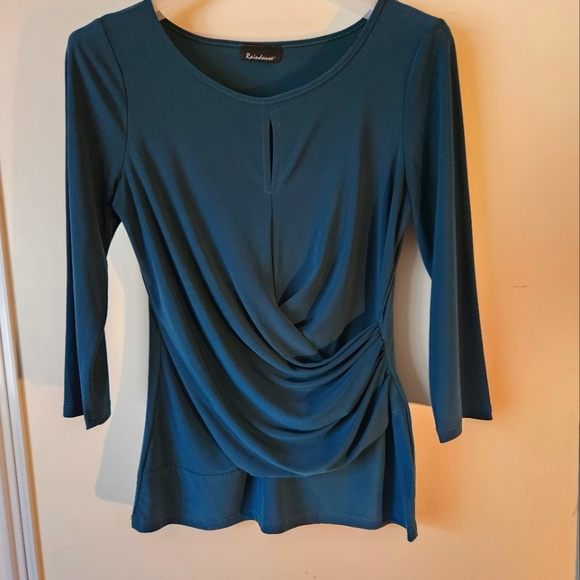 Ladies Top - Picture 1 of 3